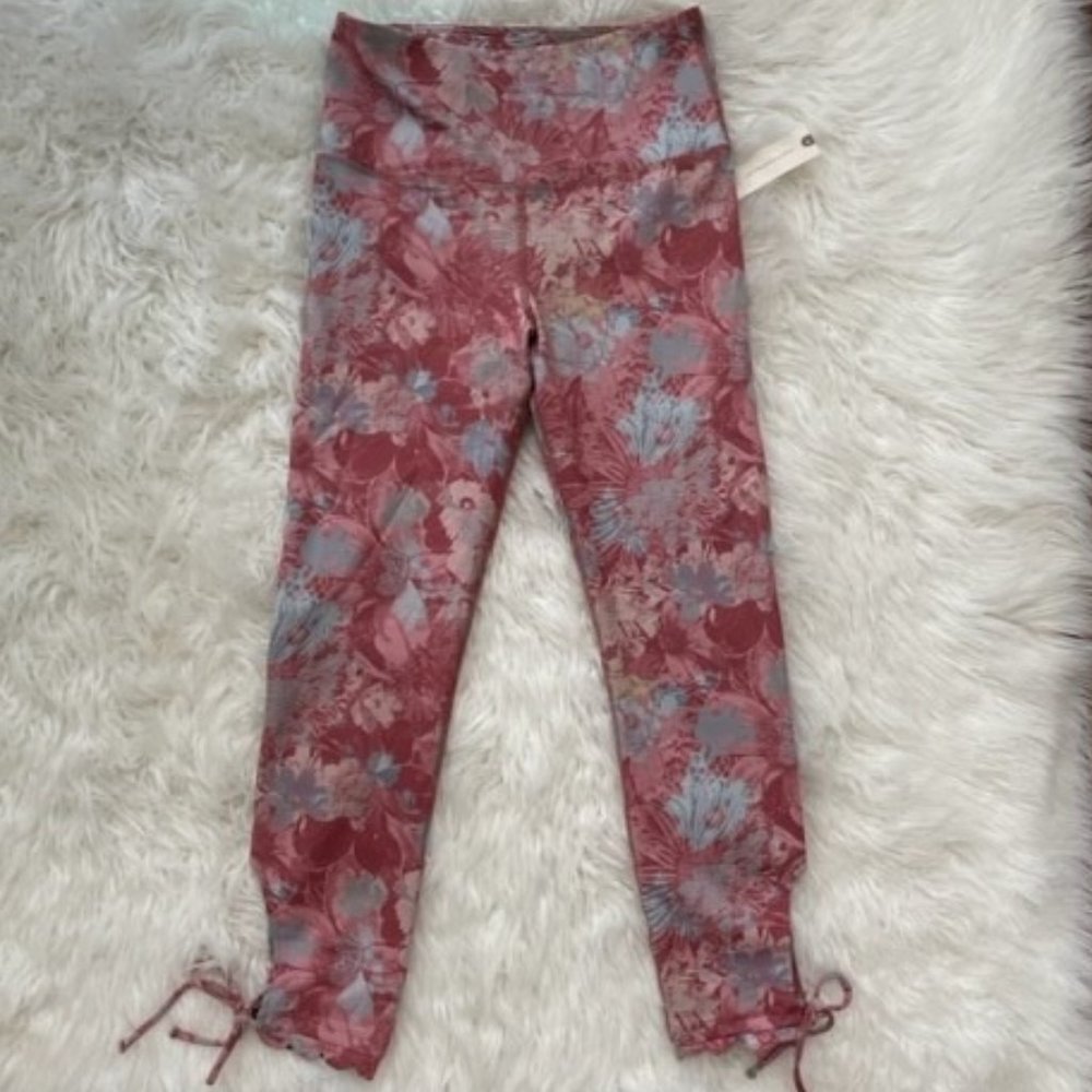 NWT Anthropologie Floral Leggings